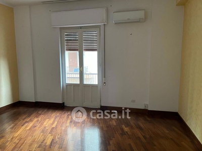 Appartamento in Vendita in Via Rocco Jemma 106 a Palermo