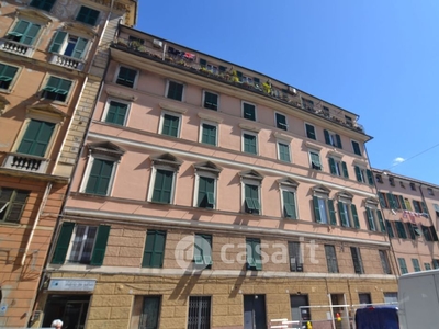 Appartamento in Vendita in Via Sampierdarena 25 a Genova