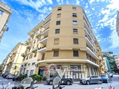 Appartamento in Vendita in Via San Pietro della Foce a Genova