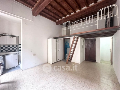 Appartamento in Vendita in Via Santa Monaca a Firenze