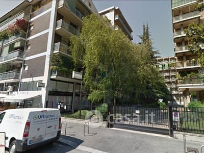 Appartamento in Vendita in Via Tolmezzo 5 /1 a Milano