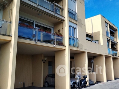Appartamento in Vendita in Via Val Trebbia 246 a Genova