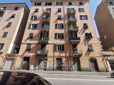 Appartamento in Vendita in Via Walter Fillak 25 a Genova