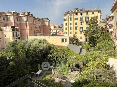 Appartamento in Vendita in Vico Condino a Genova