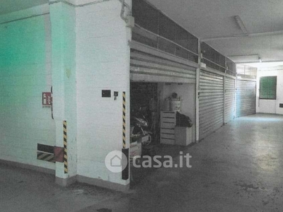 Garage/Posto auto in Vendita in Via Mario Bercilli 1 a Genova