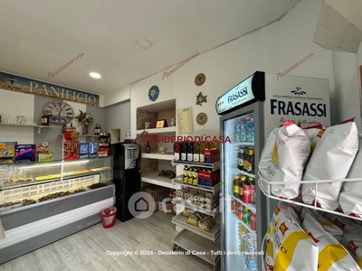 Negozio/Locale commerciale in Vendita in Corso Calatafimi 899 a Palermo