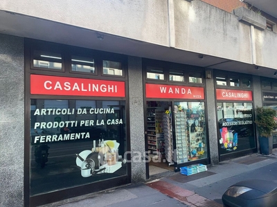 Negozio/Locale commerciale in Vendita in Via Gioacchino Murat 76 a Milano