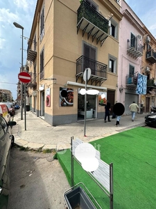 Ristorante in Vendita in Via Montalbo a Palermo
