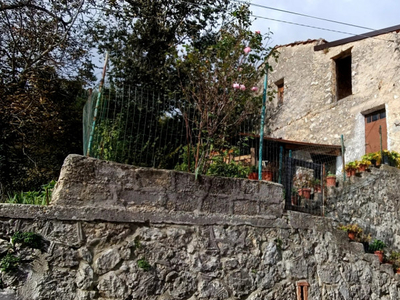 Rustico / Casale in vendita a Alvito - Zona: Sant'Onofrio