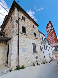 Rustico / Casale in vendita a Campoli Appennino