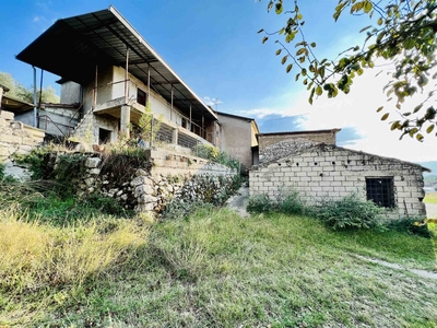 Rustico / Casale in vendita a Veroli - Zona: San Giuseppe le Prata