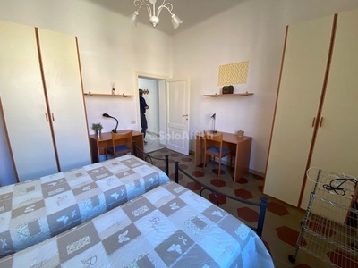 Stanza in Affitto a Siena, zona Ravacciano, 300€, 15 m², arredato