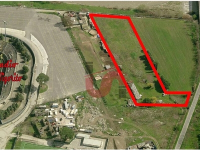 Terreno edificabile in Vendita a Benevento, zona Libertà, 125'000€, 8600 m²