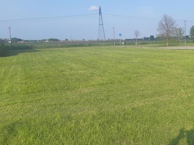 Terreno edificabile residenziale in vendita a Ravenna