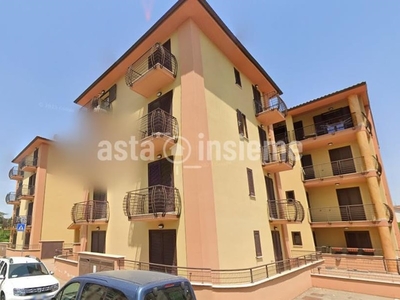 Trilocale in Vendita a Arezzo, 132'900€, 77 m²