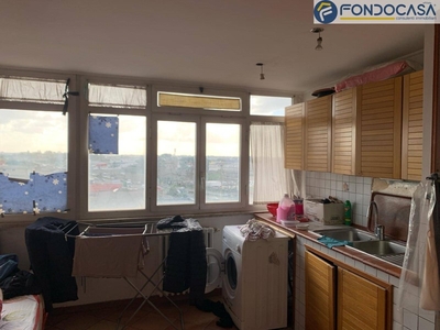 Trilocale in Vendita a Roma, 129'000€, 81 m²