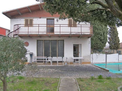 Villa in Vendita a Montepulciano