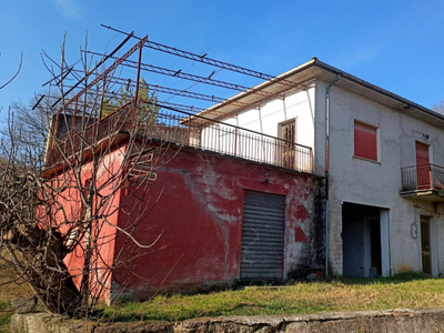 Villa in vendita a Fontechiari - Zona: Collemastroianni
