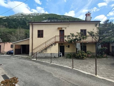 Villa in vendita a San Dorligo della Valle
