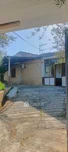 Villa in Vendita in Via Esterna Strazzasiti 43 a Monreale