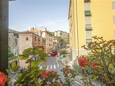 Appartamento - Trilocale a Quarto, Genova
