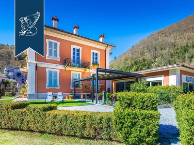 Villa in vendita 7 Stanze da letto a Cannobio