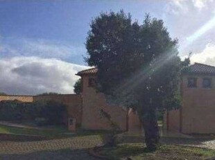 albergo-hotel in Vendita a Orroli - 201000 Euro