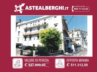 Albergo-Hotel in Vendita ad Rodi Garganico - 347025 Euro