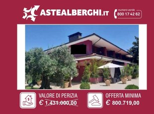 Albergo-Hotel in Vendita ad Soriano Nel Cimino - 800719 Euro