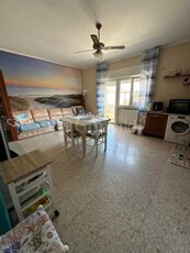 Appartamento in Affitto ad Anzio - 1000 Euro