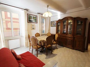 Appartamento in Affitto ad Camogli - 1600 Euro