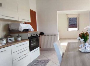 appartamento in Affitto ad Collesalvetti - 700 Euro