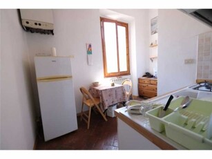Appartamento in Affitto ad Firenze - 900 Euro mensile