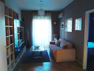 Appartamento in Affitto ad Milano - 1290 Euro