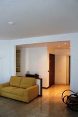 Appartamento in Affitto ad Milano - 1700 Euro