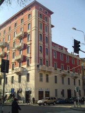 Appartamento in Affitto ad Milano - 3100 Euro