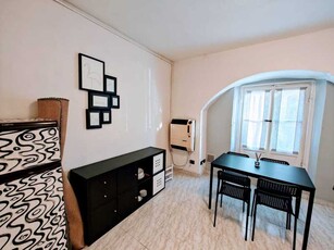 Appartamento in Affitto ad Milano - 900 Euro