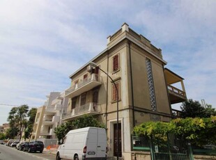 Appartamento in Affitto ad San Benedetto del Tronto - 400 Euro
