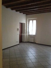 Appartamento in Affitto ad Saronno - 800 Euro