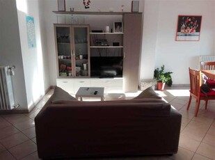 Appartamento in Affitto ad Terni - 400 Euro
