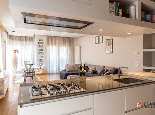 Appartamento in Affitto ad Trezzo Sull`adda - 2500 Euro