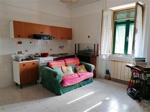 Appartamento in buono stato di 90 mq. a Romagnano