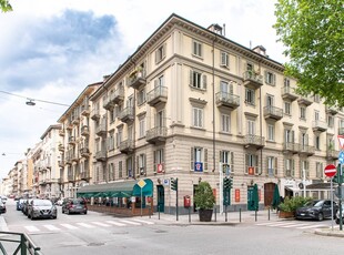 Appartamento in Corso Inghilterra, Torino, 5 locali, 2 bagni, 120 m²