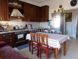 Appartamento in ottime condizioni in vendita a Pontedera