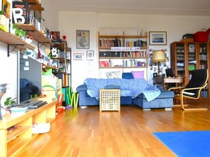 Appartamento in Vendita a Genova, zona Castelletto, 209'000€, 80 m²