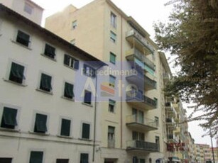 Appartamento in Vendita a Livorno, 162'000€, 158 m²