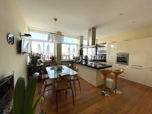 Appartamento in Vendita a Livorno, zona cavour, 630'000€, 200 m²