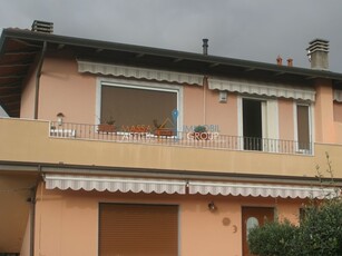 Appartamento in Vendita a Massa, 180'000€, 85 m²
