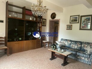 Appartamento in Vendita a Massa, 200'000€, 94 m²