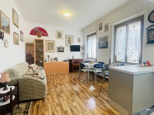 Appartamento in Vendita ad Albisola Superiore - 165000 Euro